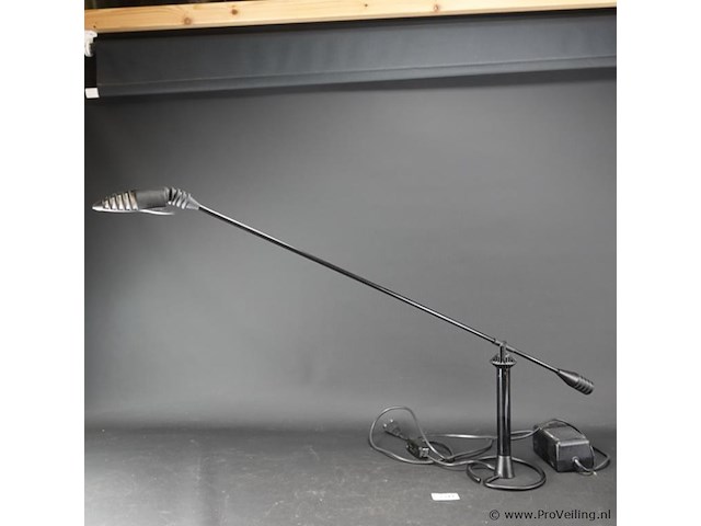 Design tafellamp - afbeelding 1 van  5