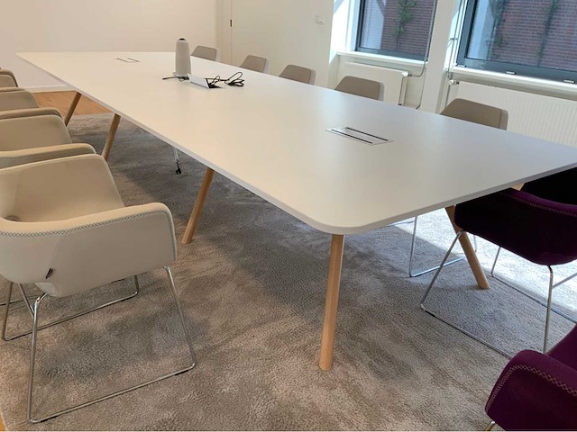 Design vergadertafel - afbeelding 15 van  17