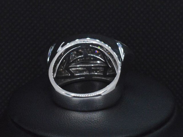 Designer ring van goud met diamanten - afbeelding 4 van  5