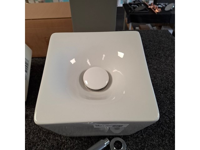 Designfontein cubo, glans wit - afbeelding 3 van  7