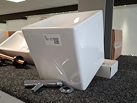 Designfontein cubo, glans wit - afbeelding 4 van  7