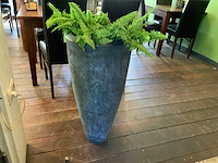 Designpot met kunstplant - afbeelding 1 van  3