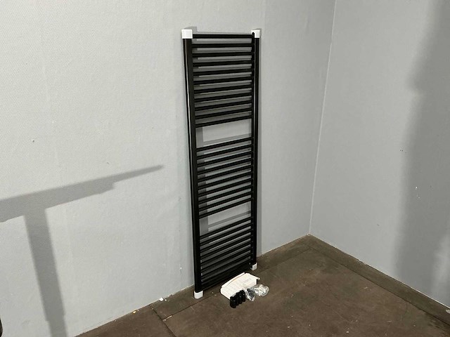 Designradiator 50 x 150 cm - afbeelding 1 van  7