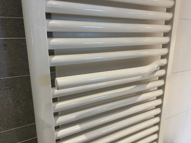 Designradiator 50 x 175 cm - afbeelding 6 van  7