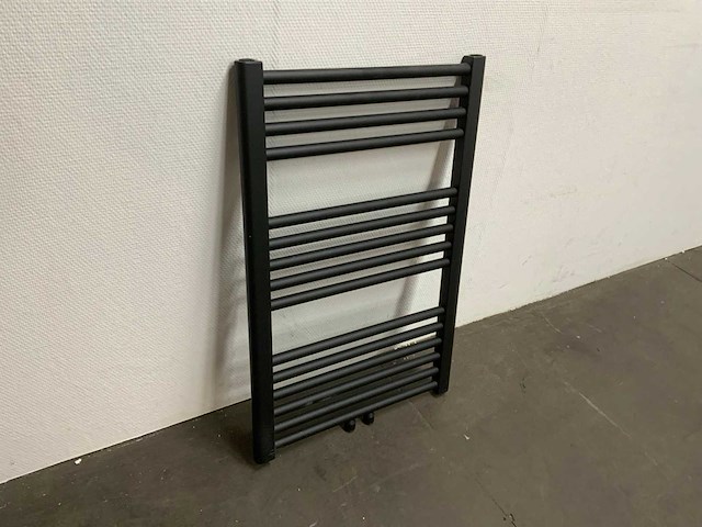 Designradiator 50 x 80 cm - afbeelding 3 van  4