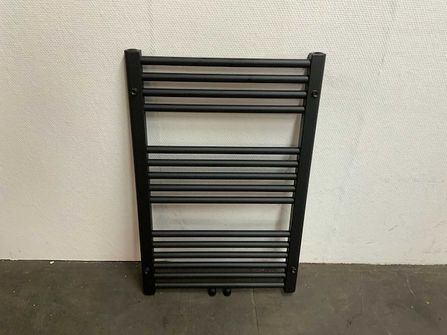 Designradiator 50 x 80 cm - afbeelding 4 van  4