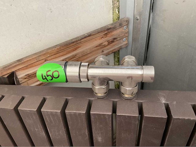 Designradiator 58x181cm met rvs thermostaat - afbeelding 2 van  4
