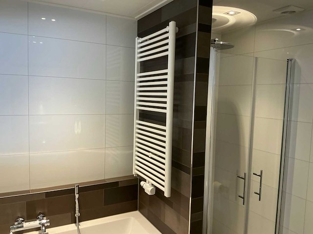 Designradiator 60 x 126 cm - afbeelding 1 van  8