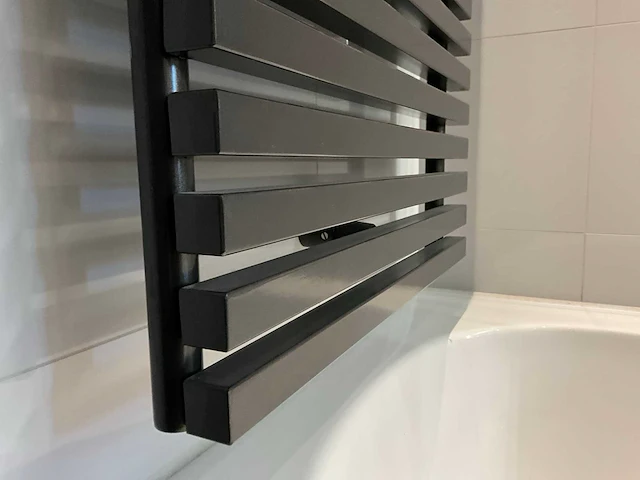 Designradiator 60 x 166 cm - afbeelding 3 van  9