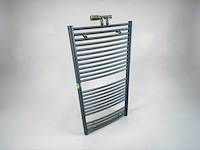 Designradiator 60x113cm met thermostaat blok - afbeelding 1 van  3