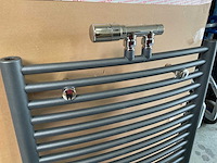 Designradiator 60x113cm met thermostaat blok - afbeelding 2 van  3