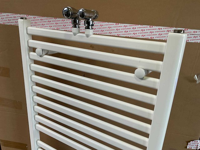 Designradiator 60x127cm met thermostaat blok - afbeelding 3 van  3