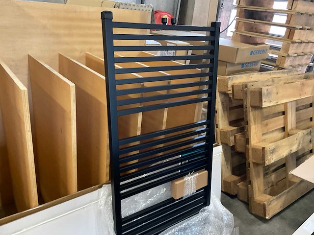 Designradiator 60x140 cm - afbeelding 1 van  2