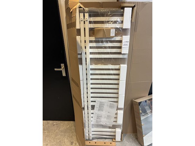 Designradiator, afm. 60 x 170 cm. - afbeelding 2 van  2