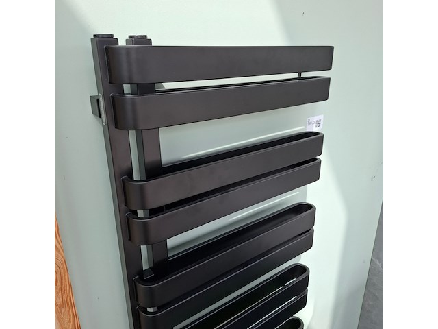 Designradiator excellent, mat zwart - afbeelding 3 van  5