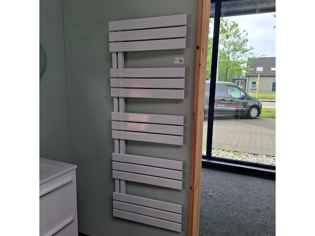 Designradiator glans wit - afbeelding 1 van  4
