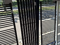 Designradiator, hr badmeubelen, giro-e, grafit matt - afbeelding 1 van  5
