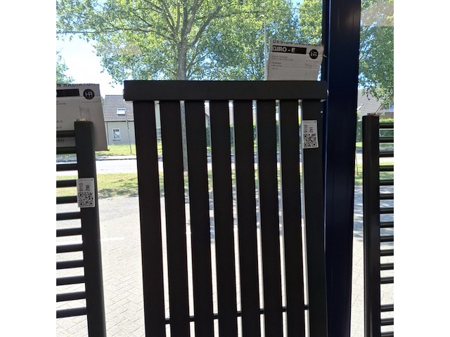 Designradiator, hr badmeubelen, giro-e, grafit matt - afbeelding 2 van  5