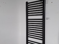 Designradiator, hr badmeubelen, polo, black metal (ral 9005) - afbeelding 2 van  4
