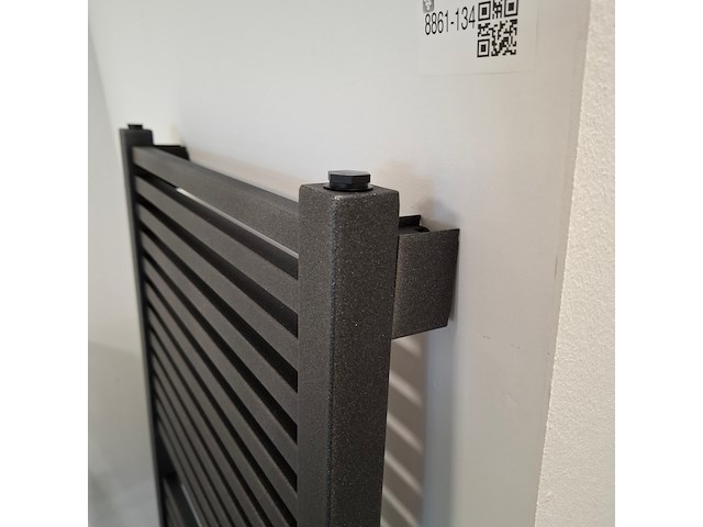 Designradiator squaro, black graphite - afbeelding 3 van  4