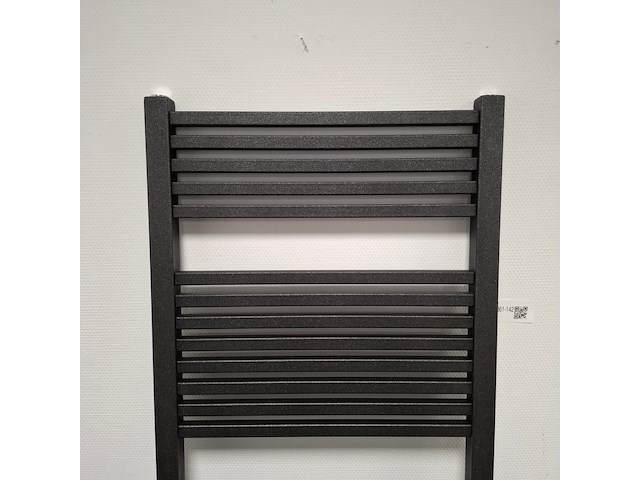 Designradiator squaro, black graphite - afbeelding 2 van  3