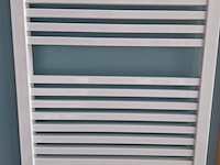 Designradiator squaro, glans wit - afbeelding 2 van  3