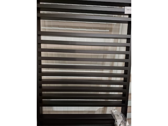 Designradiator vasco, arche, black january mat - afbeelding 2 van  3