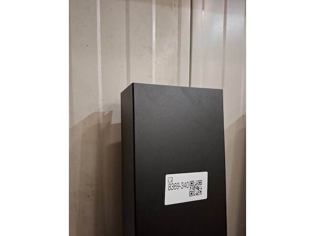 Designradiator vasco, beams, mat zwart - afbeelding 2 van  4