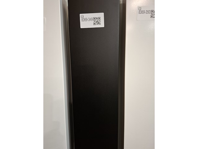 Designradiator vasco, beams, mat zwart - afbeelding 2 van  4