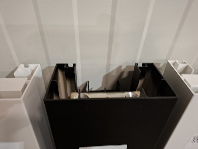 Designradiator vasco, beams, mat zwart - afbeelding 3 van  4