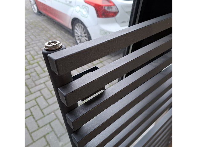 Designradiator vaso, squero, antraciet metallic - afbeelding 3 van  3