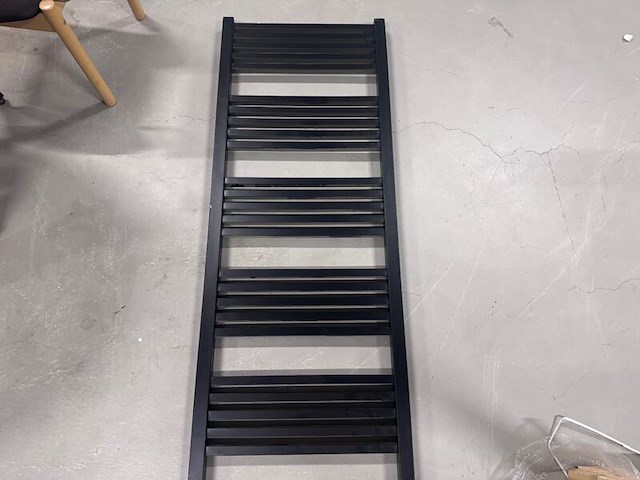 Designradiator wb, midden-aansluting, zwart - afbeelding 3 van  7