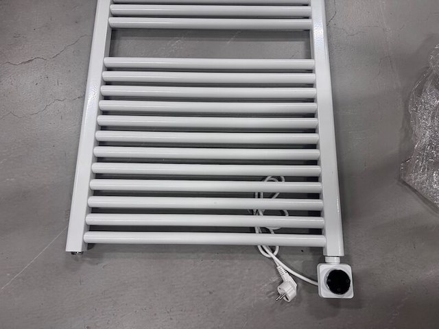 Designradiator wb, midden-aansluting, zwart - afbeelding 6 van  7