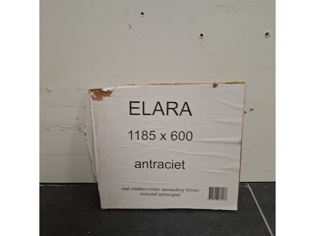 Designradiator wiesbaden, elara, black graphite - afbeelding 3 van  3