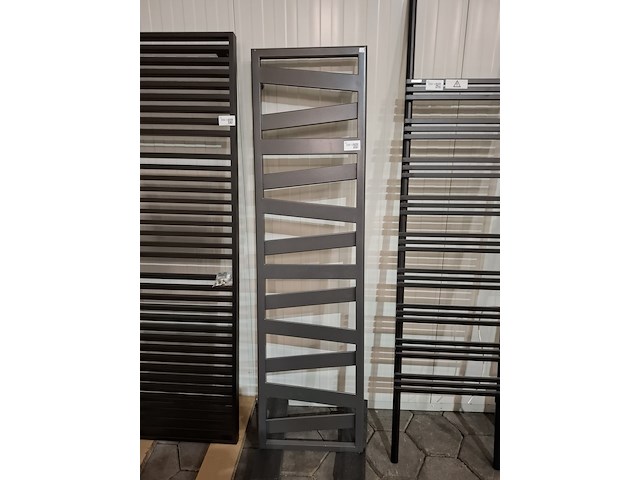 Designradiator zehnder, ribbon, antraciet ral 7016 - afbeelding 1 van  4