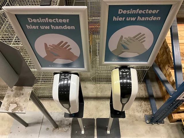 Desinfectiemiddel dispenser (4x) - afbeelding 3 van  7