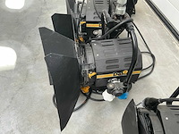 Desisti leonardo 1kw fresnel spotlight (4x) - afbeelding 3 van  4