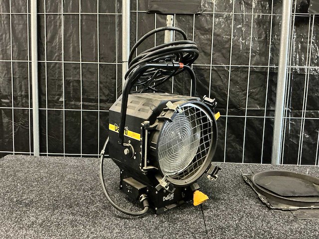 Desisti leonardo 321 2kw spotlight (6x) - afbeelding 2 van  9
