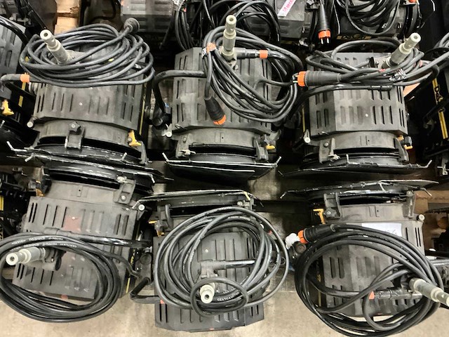 Desisti leonardo 321 2kw spotlight (6x) - afbeelding 9 van  9