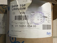 Desk top linoleum pvc vloer (3x) - afbeelding 2 van  5