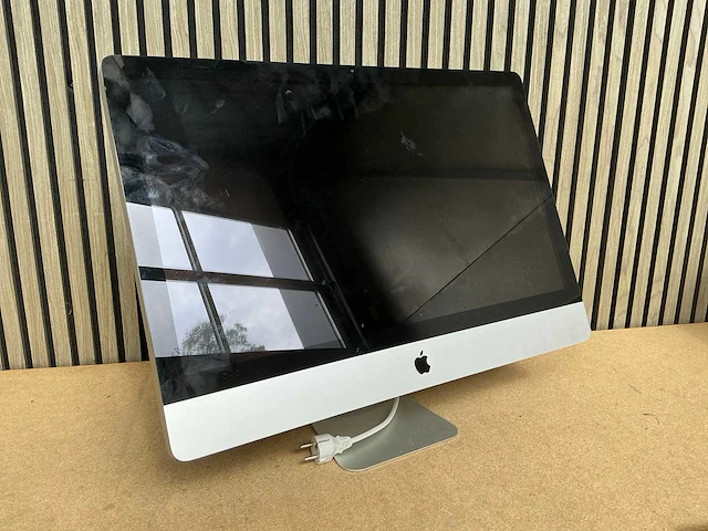 Desktop - apple inc. - imac11,3 - afbeelding 2 van  2
