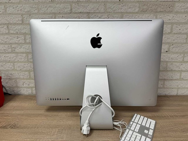 Desktop - apple inc. - imac12,2 - afbeelding 3 van  5