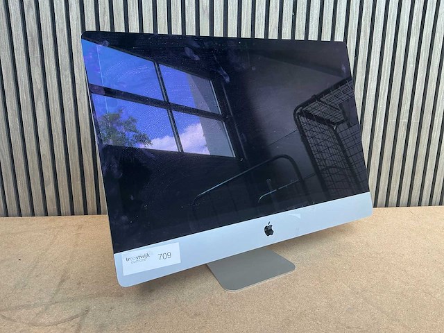 Desktop - apple inc. - imac14,2 - afbeelding 1 van  4