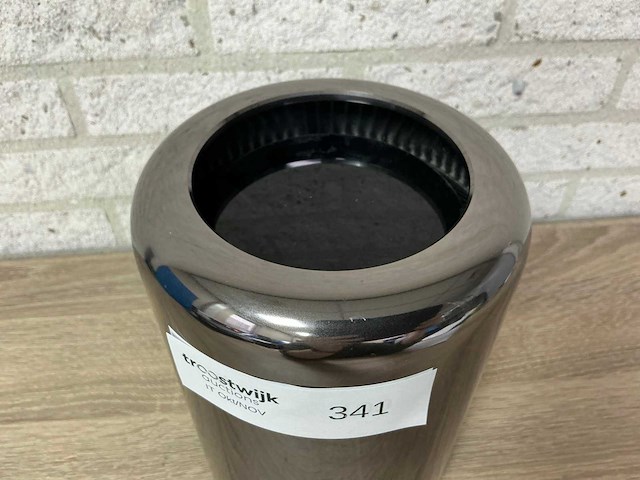 Desktop - apple inc. - macpro6,1 - afbeelding 2 van  7