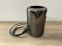 Desktop - apple inc. - macpro6,1 - afbeelding 1 van  4