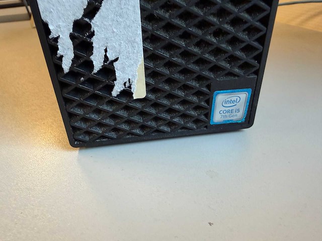 Desktop - dell inc. - optiplex 3050 - afbeelding 2 van  4