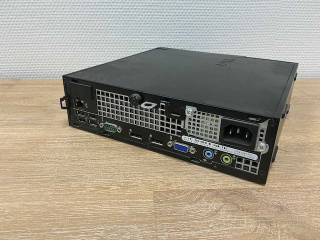 Desktop - dell inc. - optiplex 7010 - afbeelding 3 van  4