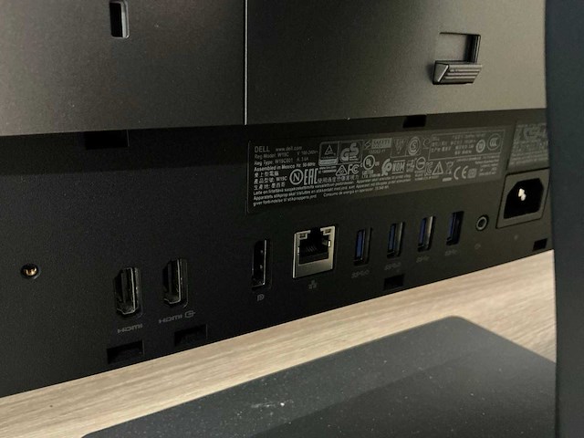 Desktop - dell inc. - optiplex 7460 aio - afbeelding 4 van  5