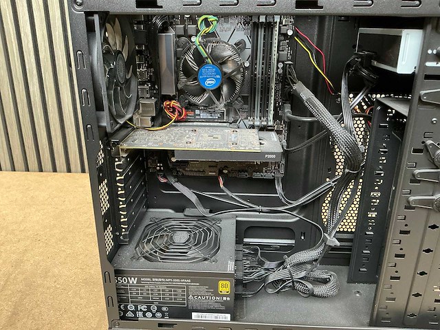Desktop - gaming - afbeelding 4 van  4