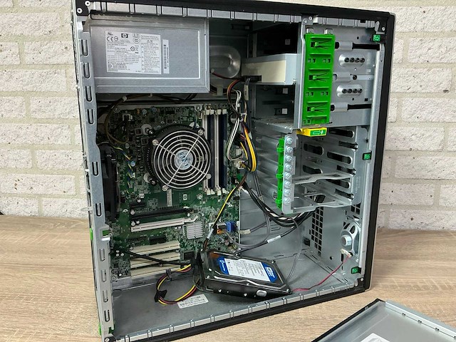 Desktop - hewlett-packard - hp compaq 8100 elite cmt pc - afbeelding 5 van  5